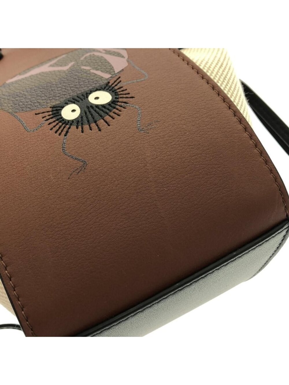 ★SOLD★ Loewe Susuwatari Hammock DW Mini Shoulder - Picture 7 of 9